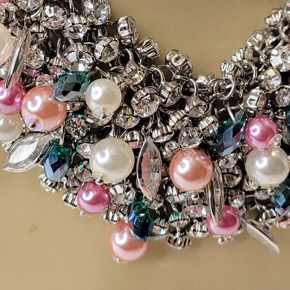 Crystal Rhinestones and Colourful Pearl Bib Collar Statement Choker Necklace - Picture 8 of 16